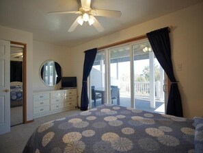 4 chambres, fer et planche à repasser, accès Internet