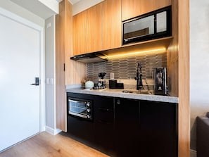 Double Room | Private kitchen | Full-sized fridge, microwave, stovetop, espresso maker