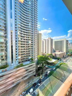 Family Studio | Exterior
