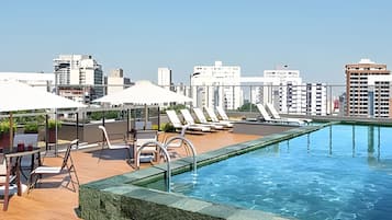 Apartemen Klasik | Kolam renang | Kolam renang outdoor