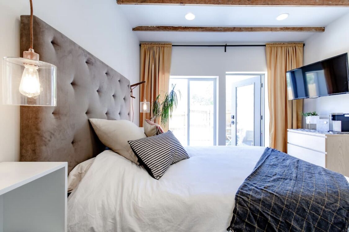 4 室のベッドルーム、アイロン / アイロン台、旅行用ベビーベッド、WiFi