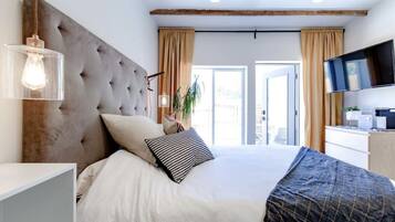 4 室のベッドルーム、アイロン / アイロン台、旅行用ベビーベッド、WiFi