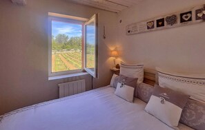 2 chambres, Wi-Fi gratuit, draps fournis