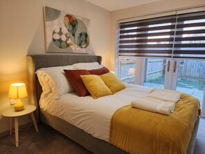 2 bedrooms, free WiFi, bed sheets - Horizon, 2-Bed Luxury Flat3 - GPM (Oxford)