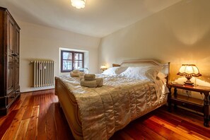 2 間睡房、熨斗/熨衫板、Wi-Fi、床單