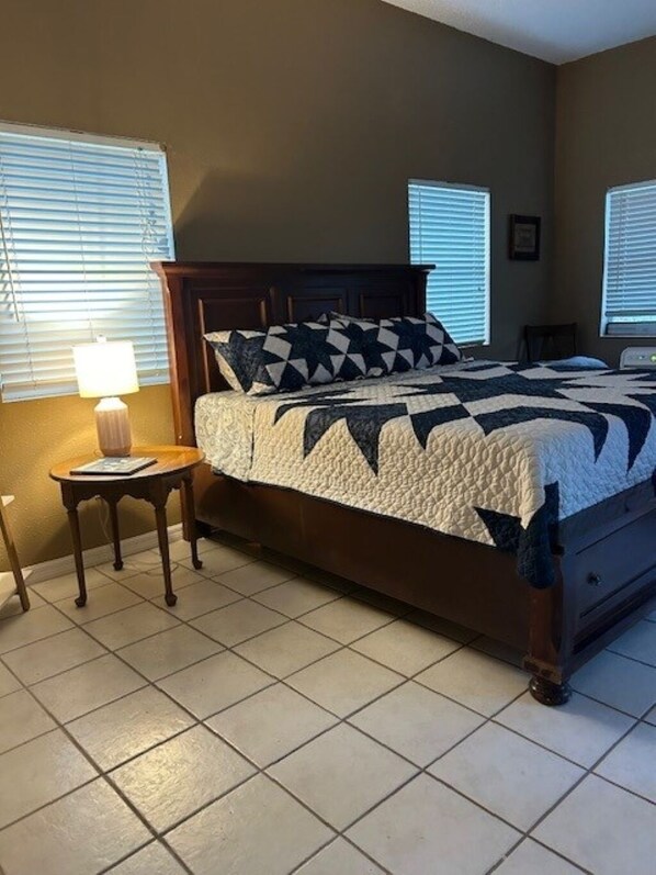 2 chambres, accès au Wi-Fi (inclus), literie fournie