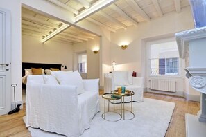 2 camere, ferro/asse da stiro, culla da viaggio, Wi-Fi gratuito