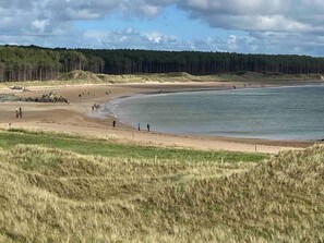 Beach - Roselea Cottage (Malltraeth)