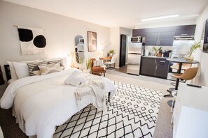 Desk, iron/ironing board, free WiFi, bed sheets
