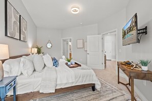 1 bedroom, desk, iron/ironing board, free WiFi