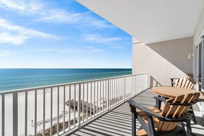 Lägenhet - flera sängar (Windemere 502) | Restaurang utomhus