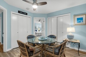 House, Multiple Beds (The Pal House) | Dining - The Pal House (Navarre)