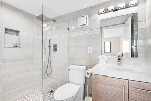 Condo, 1 King Bed with Sofa bed (Santa Rosa Dunes 425) | Bathroom | Free toiletries, soap, toilet paper