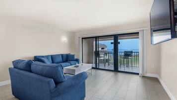 Lejlighed - 1 kingsize-seng med sovesofa (Santa Rosa Dunes 425) | Opholdsområde | Tv