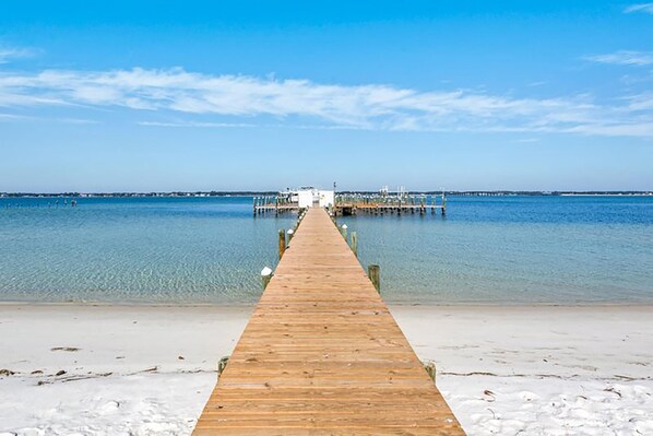 Hus - flera sängar (When the Sun Goes Down) | Strand