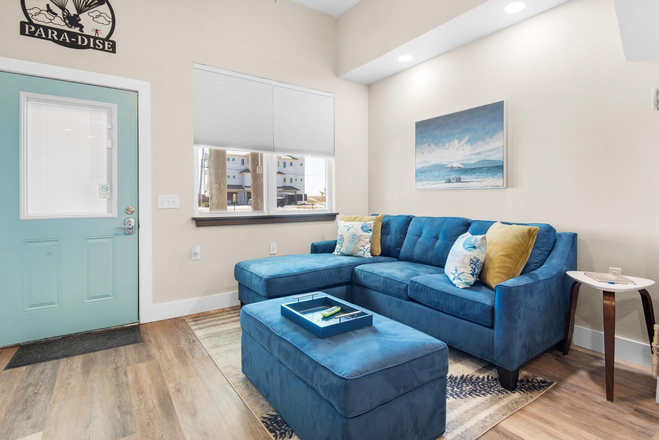 House, Multiple Beds (Para-Dise LZ) | Living area | TV