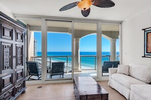 Living area - Portofino Island Resort 5-1708 (Pensacola Beach)
