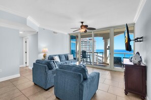 Living area - Portofino Island Resort 5-1708 (Pensacola Beach)