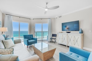 Condo, Multiple Beds (Emerald Isle Unit 703) | Living area