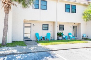 Condo, varias camas (Sugar Beach F-27) | Exterior