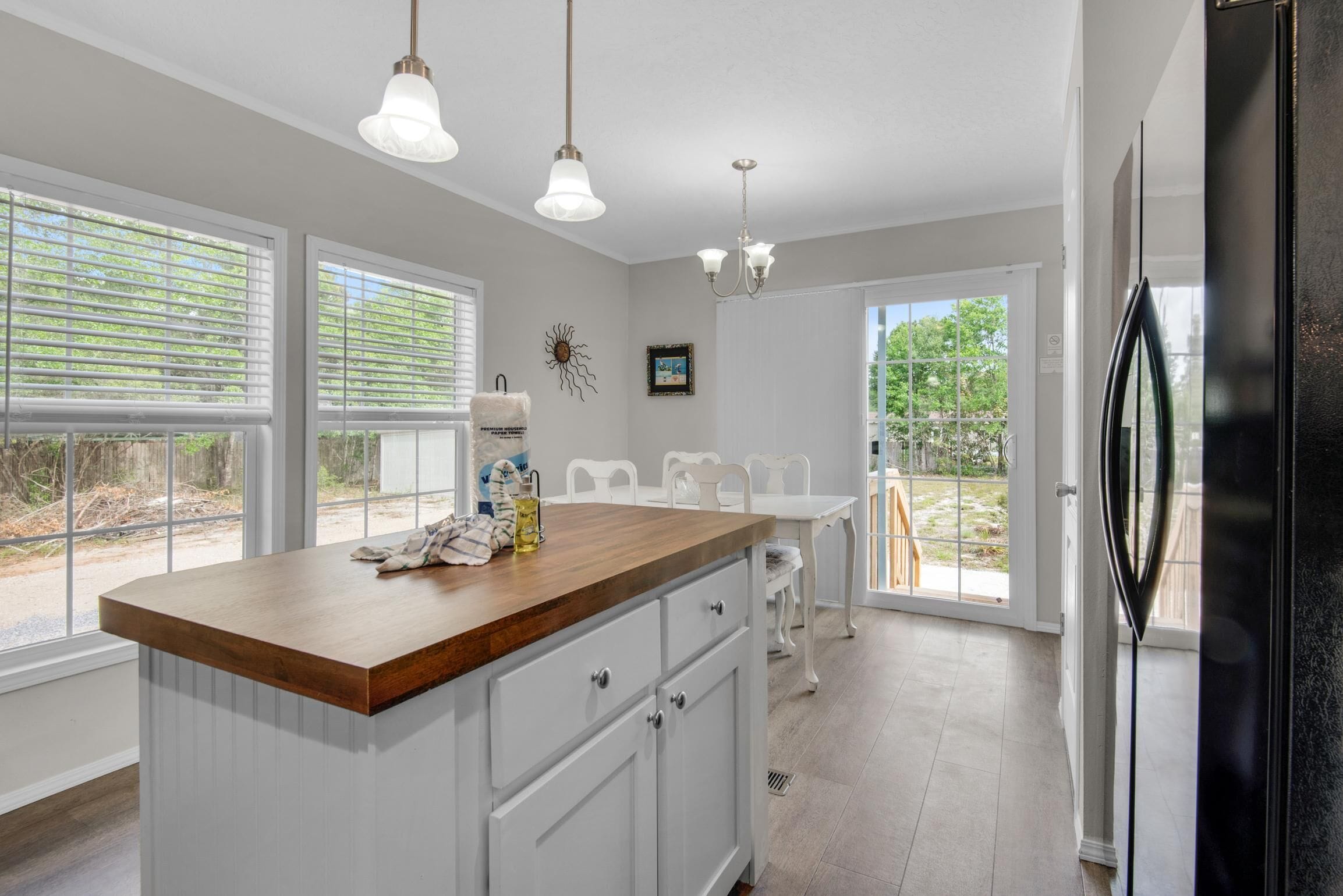 House, Multiple Beds (Beachin' Fun) | Dining