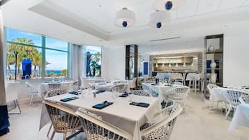 Appartamento, letti multipli (Portofino Island Resort 2-0601) | Ristoranti