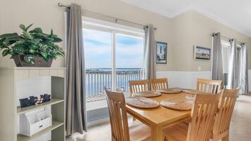 Appart'hĂŽtel, plusieurs lits (South Harbour 12E) | Restauration