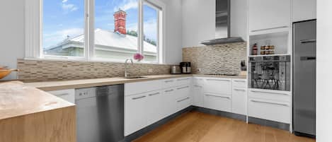 Fridge, microwave, oven, dishwasher