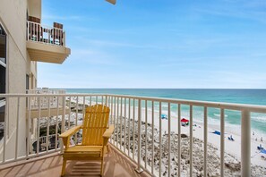 Condo, 1 grand lit et 1 canapé-lit (Sans Souci unit 405) | Terrain de l’hébergement 