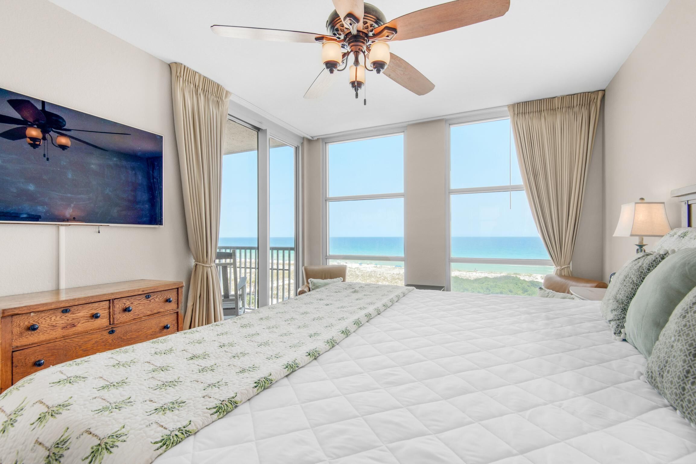 Condo, Multiple Beds (Emerald Dolphin unit 610)