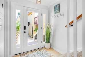 House, Multiple Beds (Turtle Hideaway) | Interior