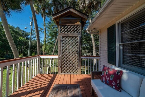 Enceinte de l’hébergement