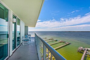 Property grounds - Tristan Towers Unit 10A (Pensacola Beach)