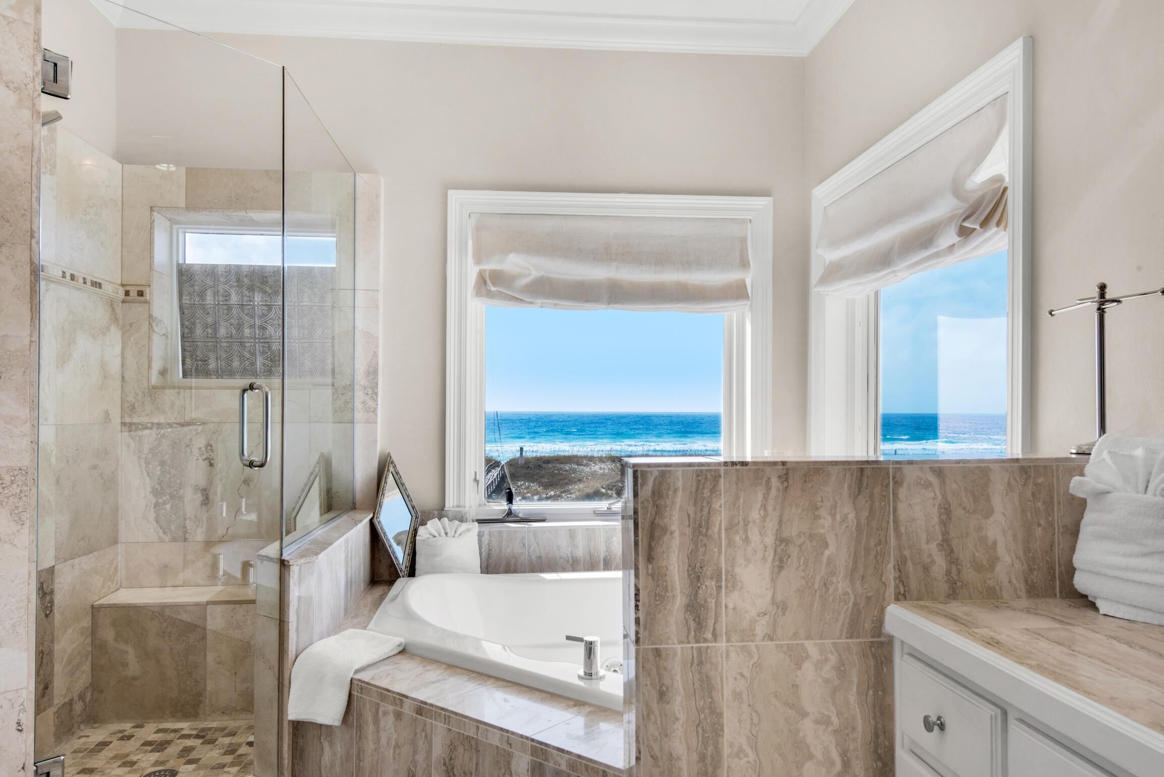 House, Multiple Beds (Tequila Sunrise) | Bathroom | Soap, toilet paper