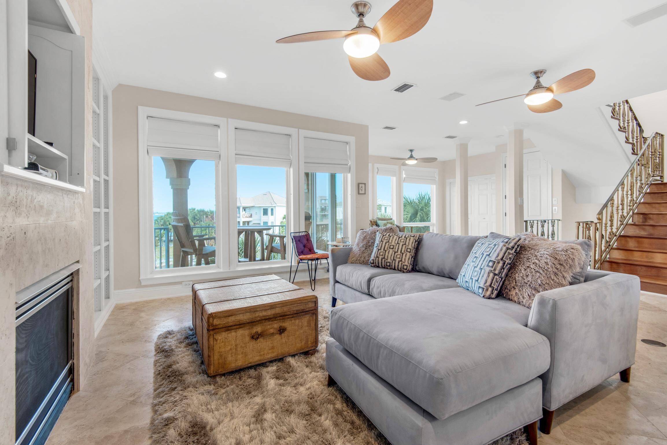 House, Multiple Beds (Tequila Sunrise) | Living area | TV