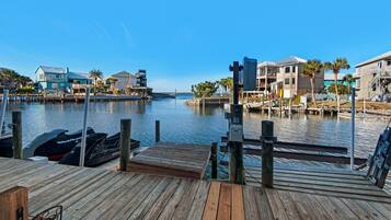 House, Multiple Beds (Tequila Sunrise) | Marina