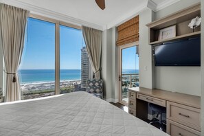 公寓式客房, 多张床 (Portofino Island Resort 4-1305) | 2 多间卧室、WiFi