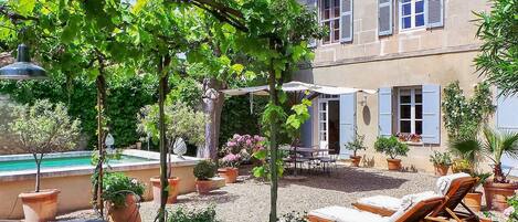 Restauration extérieure