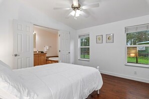 2 soverom, internettilgang og sengetøy