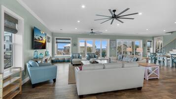 House, Multiple Beds (Emerald Oasis) | Living area | TV