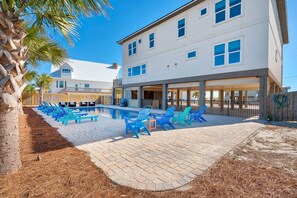 Pool - Emerald Oasis (Pensacola Beach)