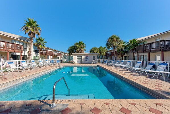 Condo, Multiple Beds (Beachview 101- Beaches and MoonBeams) | Pool | Outdoor pool