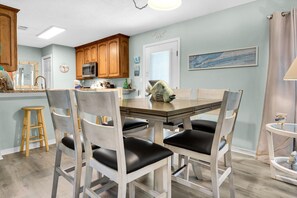 Condo, Multiple Beds (Beachview 101- Beaches and MoonBeams) | Dining