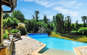 Beheizter Pool