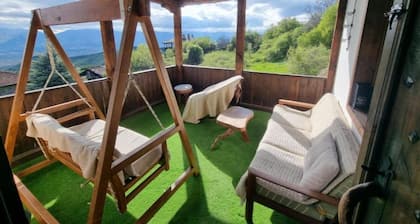 Leshten Valentin's House