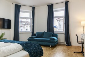 2 bedrooms, WiFi, bed sheets