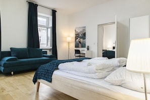2 bedrooms, iron/ironing board, WiFi, bed sheets