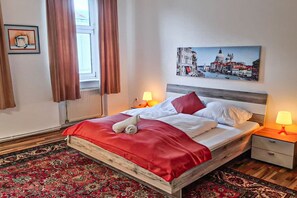 2 chambres, fer et planche Ă repasser, Wi-Fi, draps fournis