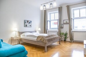 2 chambres, fer et planche à repasser, Wi-Fi, draps fournis