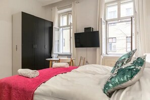 1 makuuhuone, silitysrauta/-lauta, Wi-Fi, vuodevaatteet